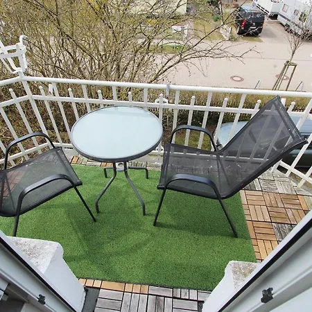 Apartment Sonnenroschen Kuehlungsborn